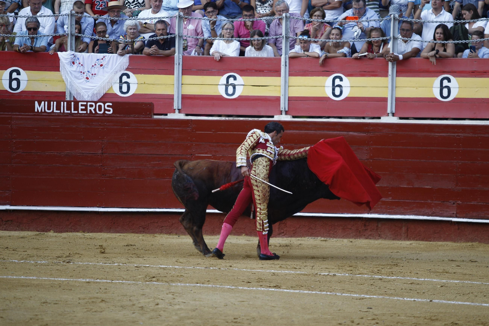 Las mejores imágenes de los toreros Fortes, Juan Ortega y David de Miranda en la Feria de Almería 2025