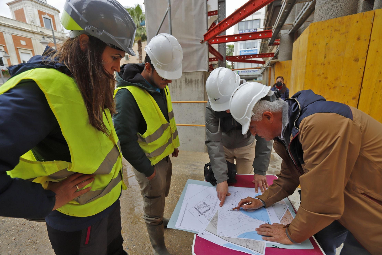 Imágenes de los restos arqueológicos hallados en el solar del antiguo edificio de Hacienda