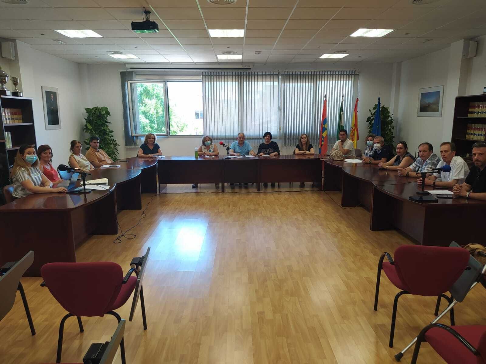 El Ayuntamiento de Huétor Tájar aprueba liberar los espacios deportivos del tabaco.