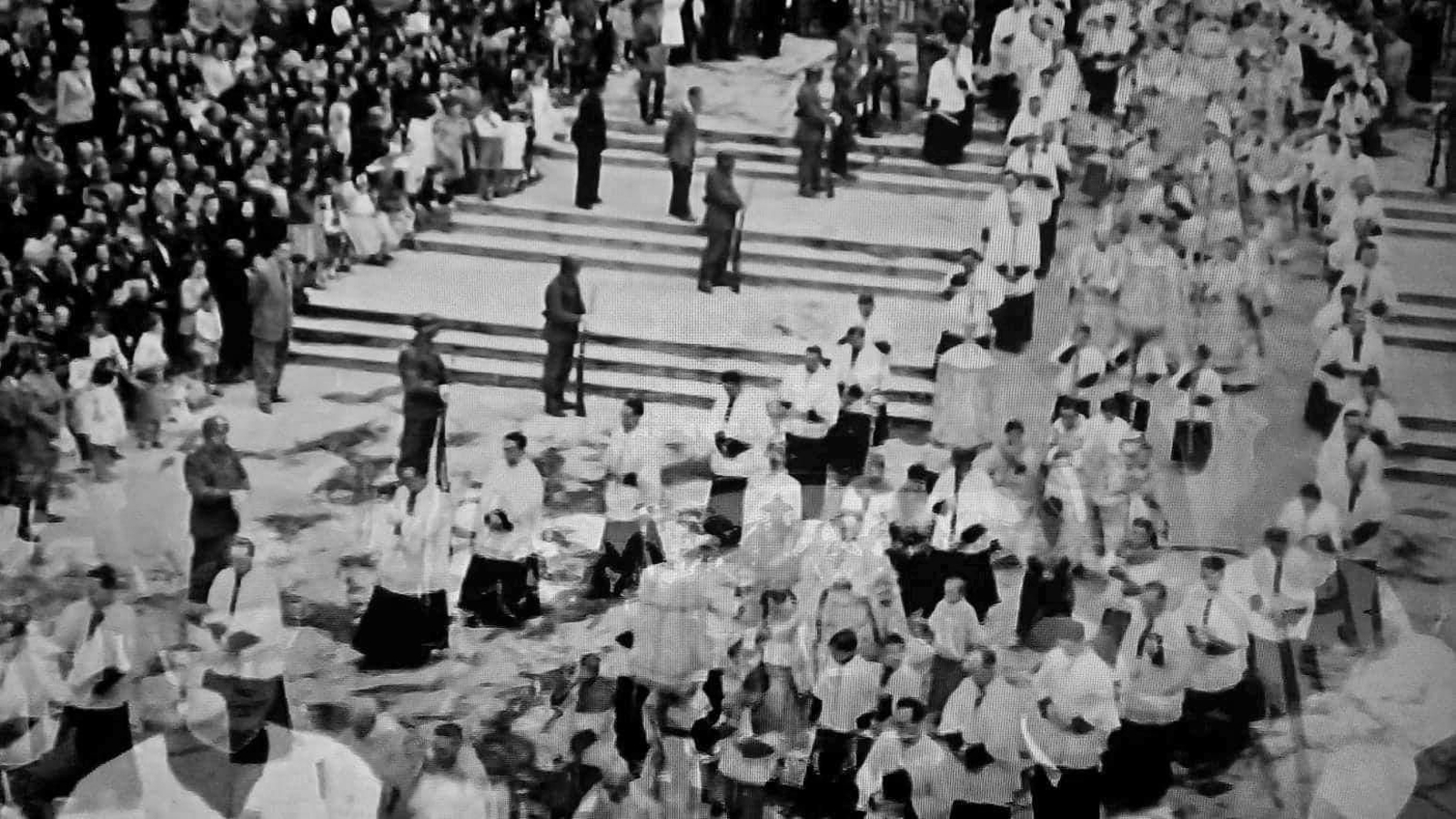 Plaza de las Pasiegas en el Jueves de Corpus Christi de 1938