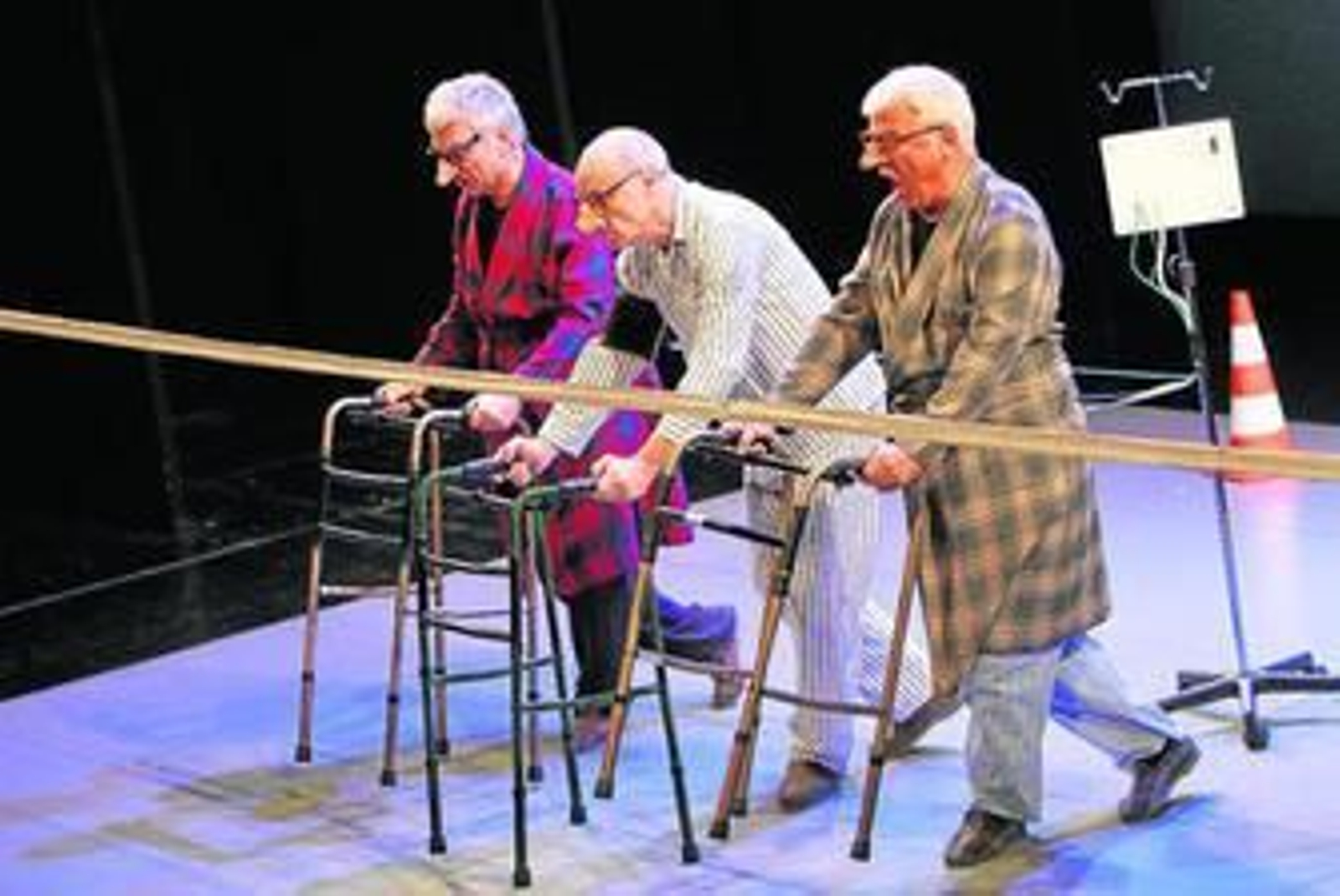 Carles, Paco y Joan hicieron las delicias del público con sus sketch tan originales.