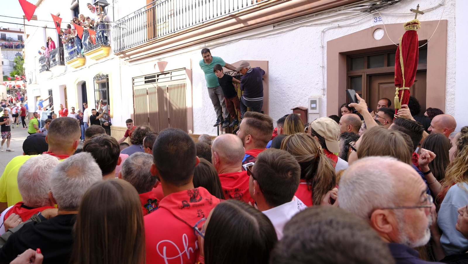 Los toros ensogados de Ohanes, en imágenes