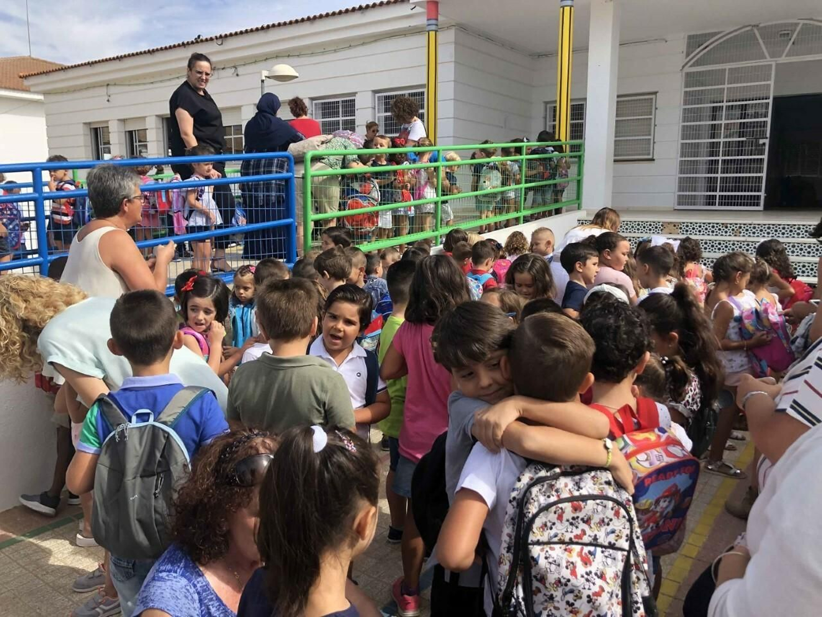 Inicio del curso en el CEIP Maestro Juan Díaz Hachero de Cartaya.