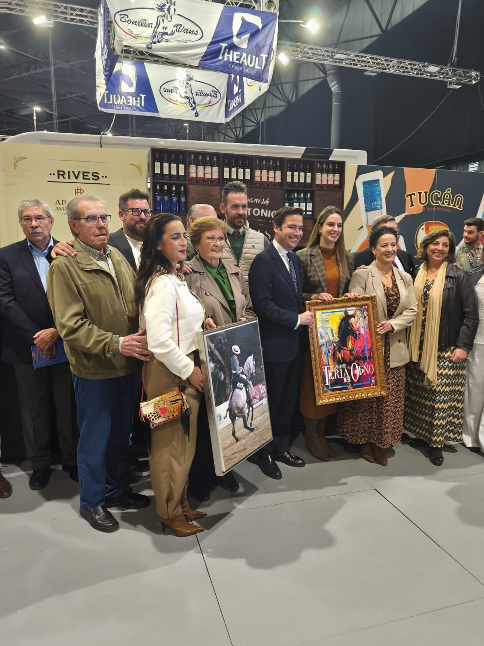 Presentación del libro sobre la Feria del Caballo en Sicab.