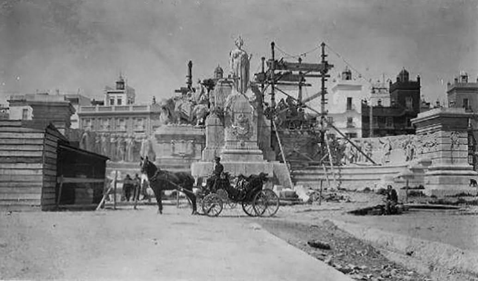 Construcción del monumento