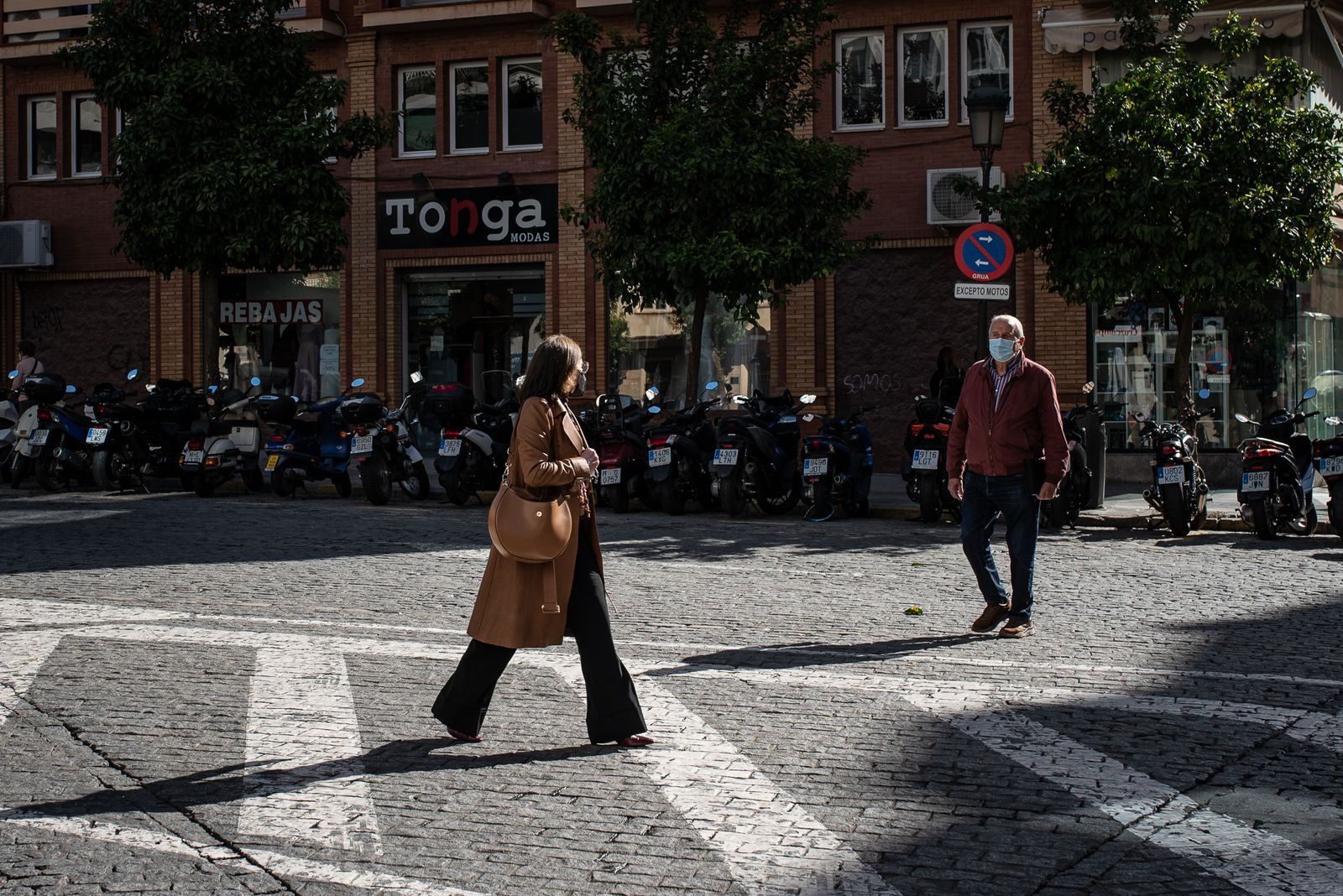 Imágenes del lunes 14 de febrero en Huelva