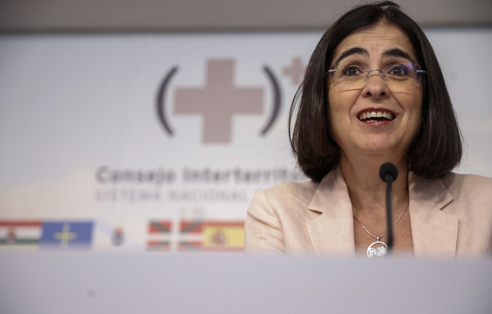 La ministra de Sanidad, Carolina Darias, tras una reunión del Consejo Interterritorial del SNS celebrado en Valencia.