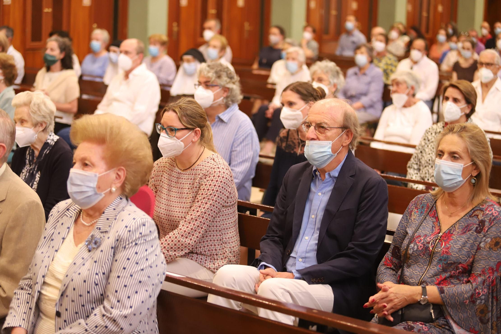 Imágenes de la Misa despedida de la Comunidad de los Jesuitas de Huelva