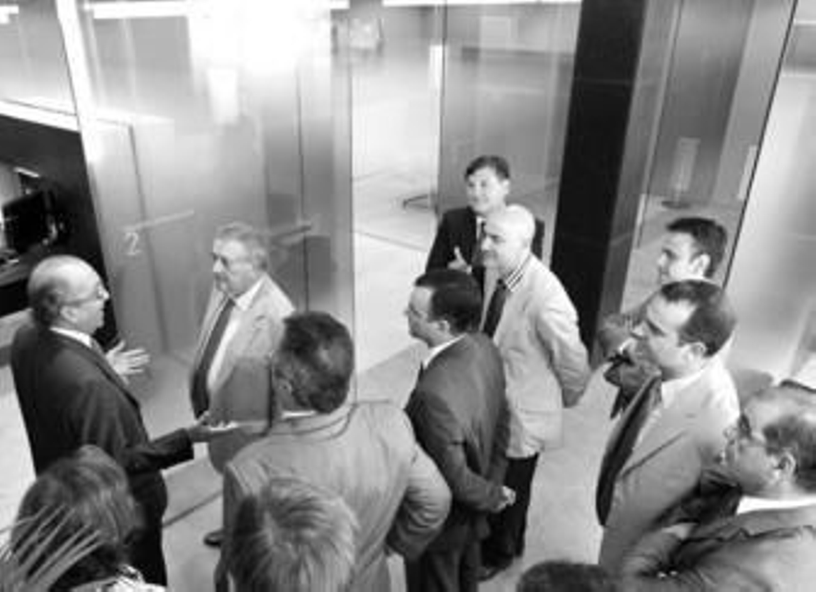 Han asistido representantes del ayuntamiento, la Cámara de Comercio y la Confederación de Empresarios.