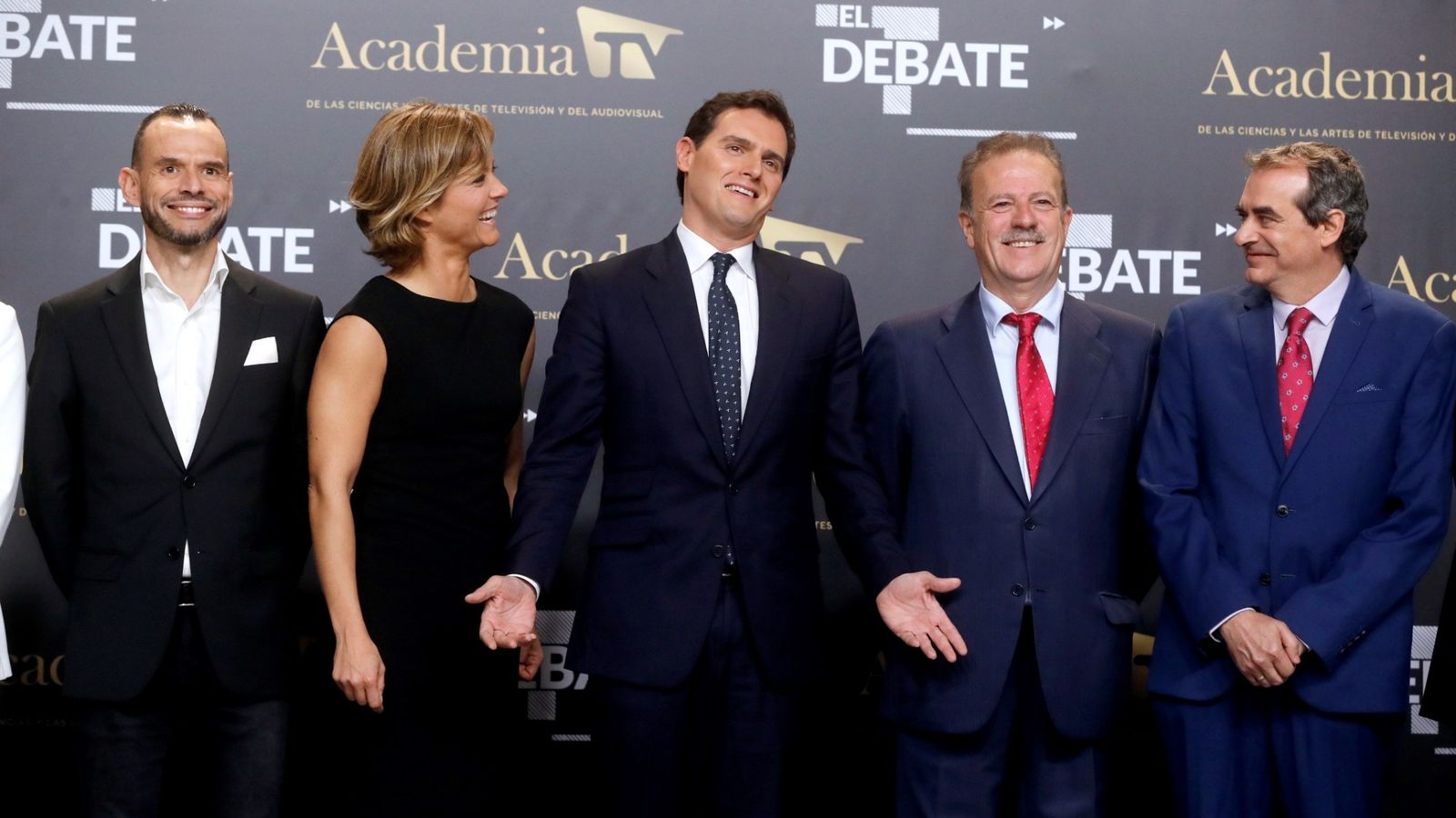 Albert Rivera, líder de Ciudadanos, a su llegada al Palacio de Cristal.