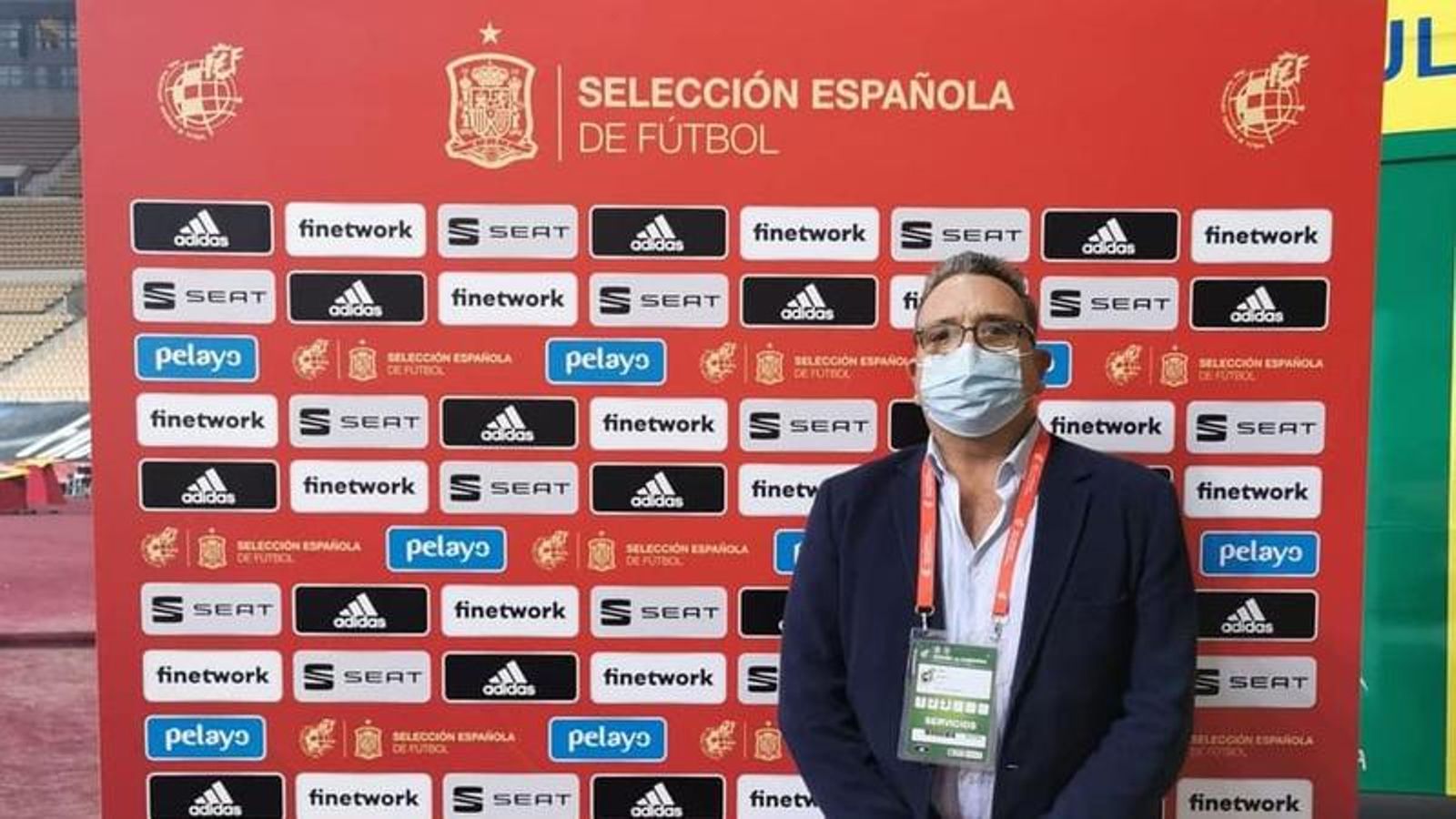 Eugenio Varo, en un partido de la selección absoluta en 2020, durante la pandemia.