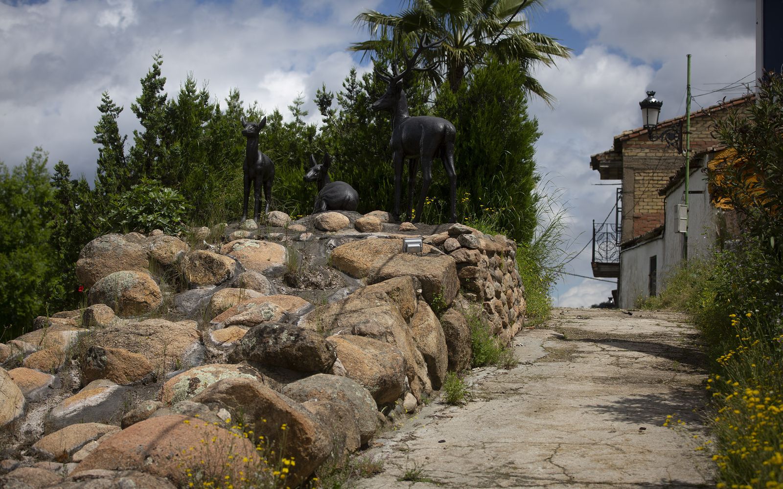 Almadén de la Plata