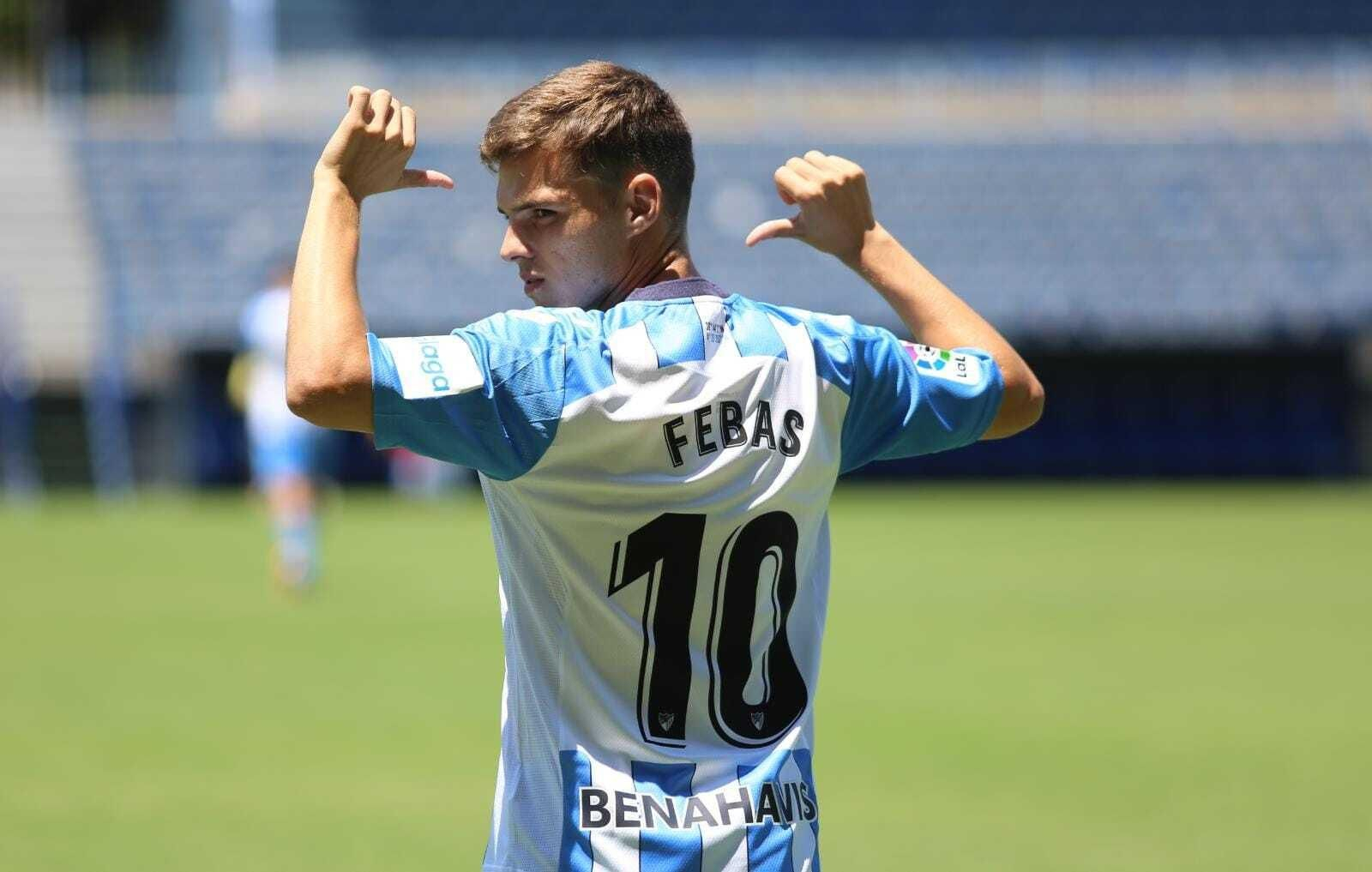 Fotos: El Málaga presenta cinco fichajes de una tacada