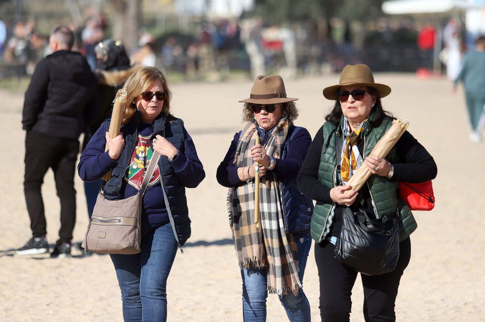 Imágenes del ambiente en la aldea del Rocío para celebrar la Candelaria