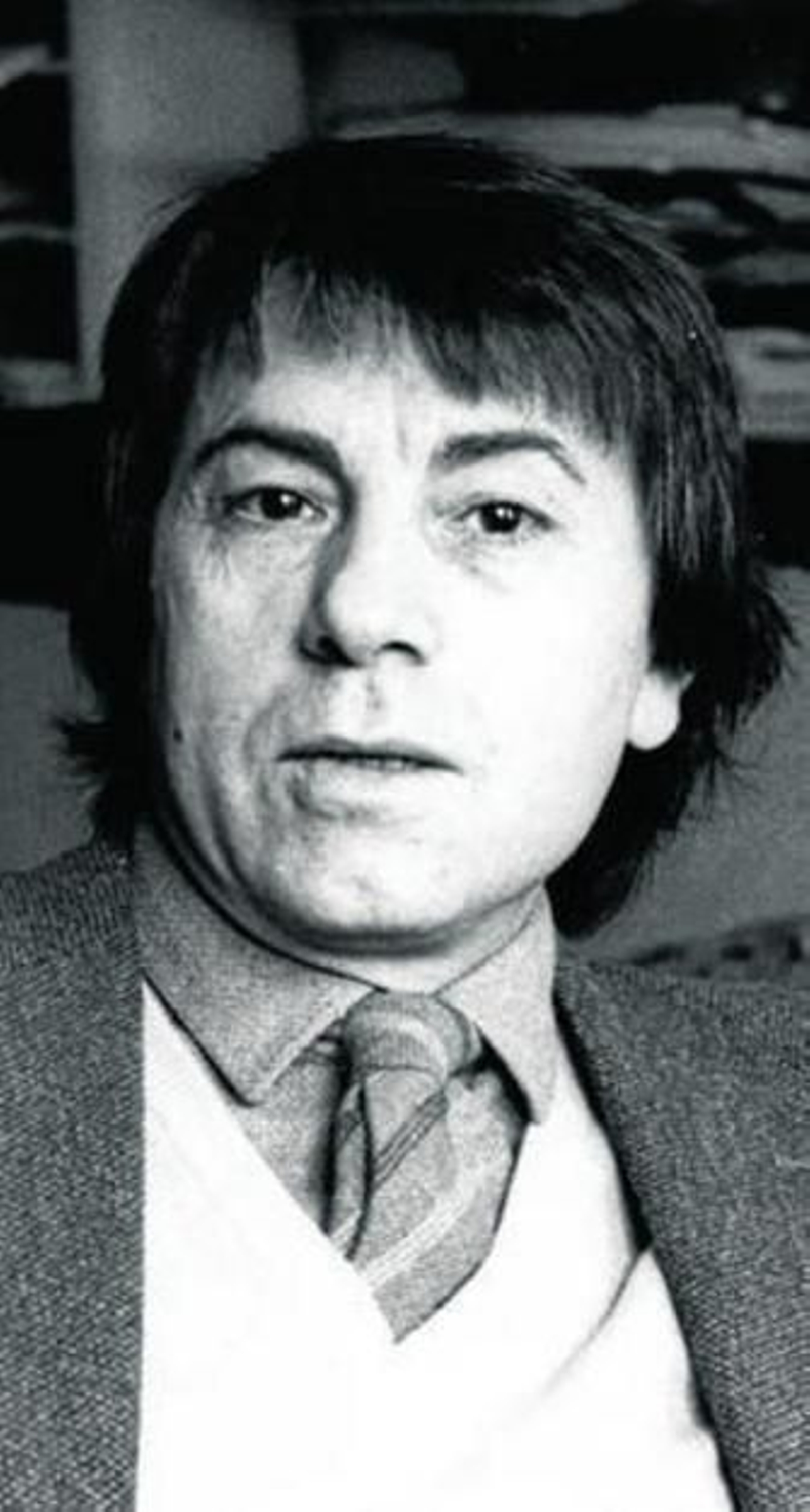 Agustín Gómez Arcos fotografiado en París.