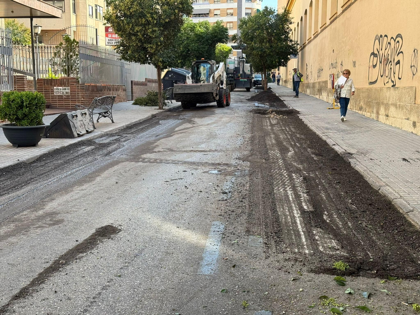 La calle Santo Reino y Reyes Católicos permanece cortada al tráfico.