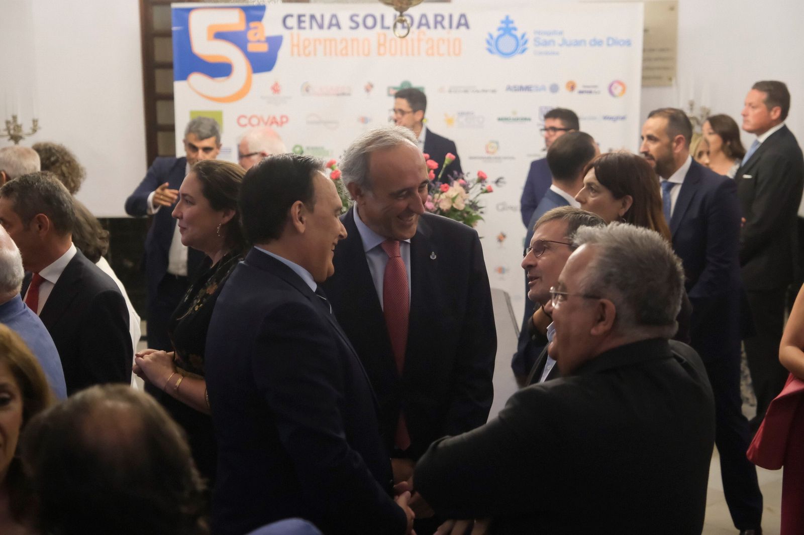 La Cena Solidaria Hermano Bonifacio del Hospital San Juan de Dios de Córdoba, en imágenes