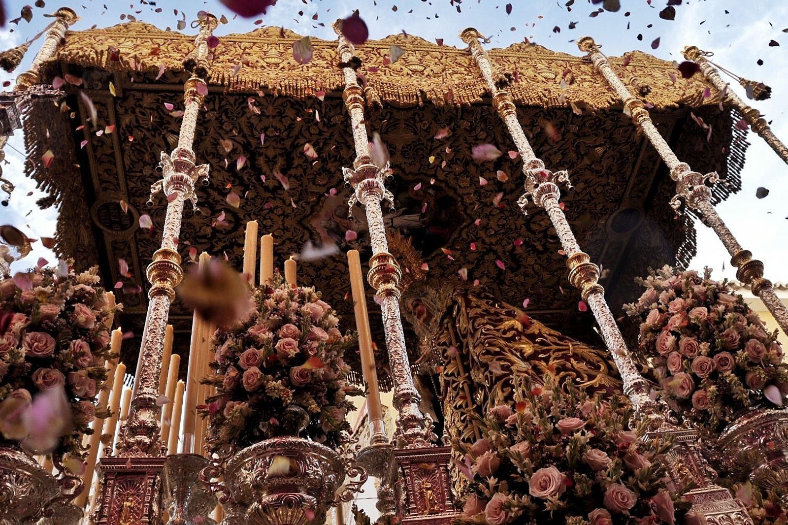 Procesión extraordinaria de María Santísima de la Trinidad.