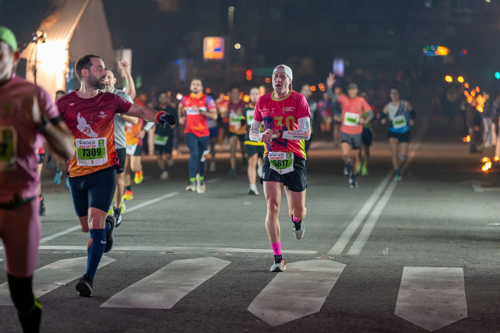 En imágenes: búscate en tu llegada a meta de la Carrera de San Antón 2026 (6)
