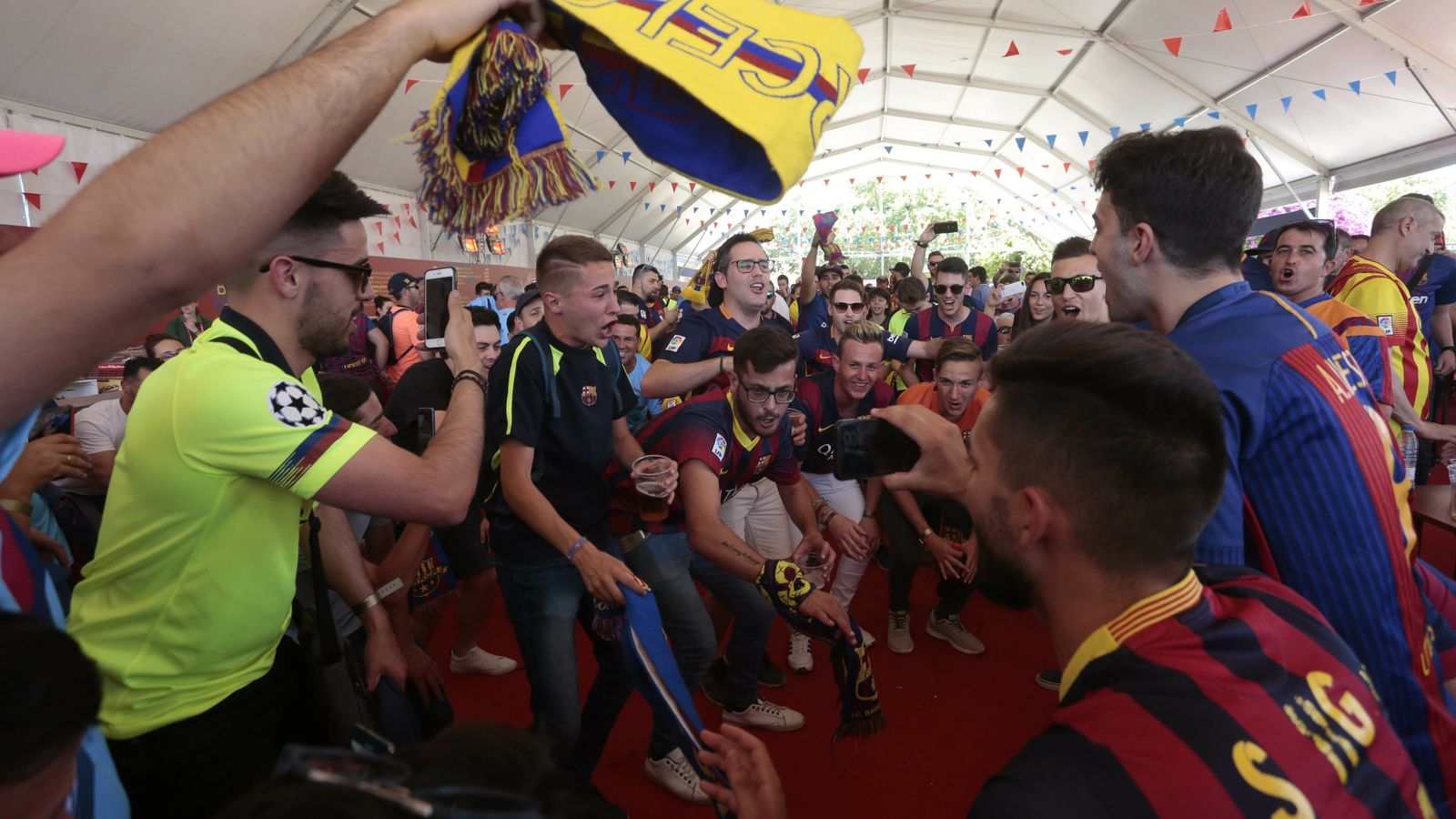 Las imágenes de la afición del Barcelona