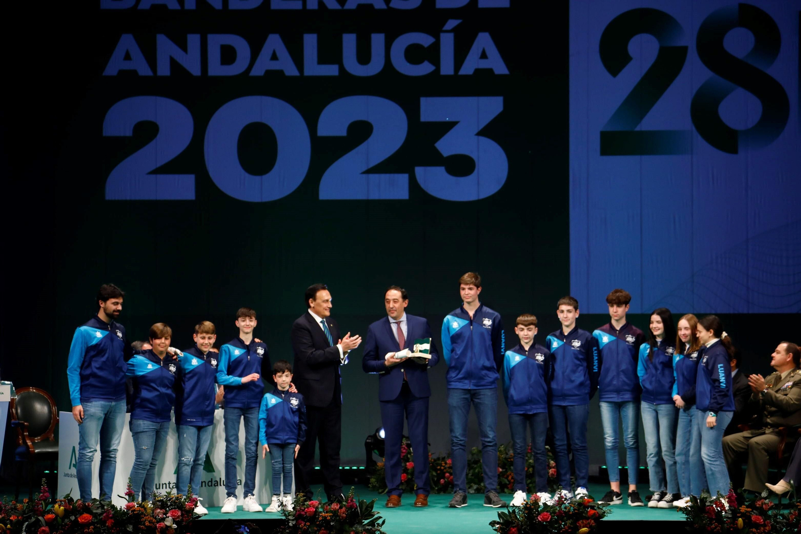 La entrega de las Banderas de Andalucía en Córdoba por el 28F, en imágenes