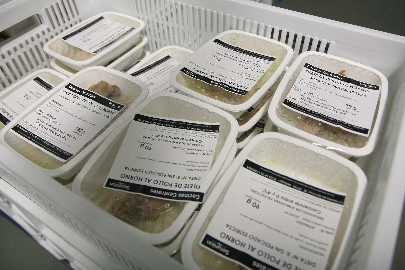 Granada garantiza la entrega de comida a 425 dependientes durante el confinamiento por el coronavirus