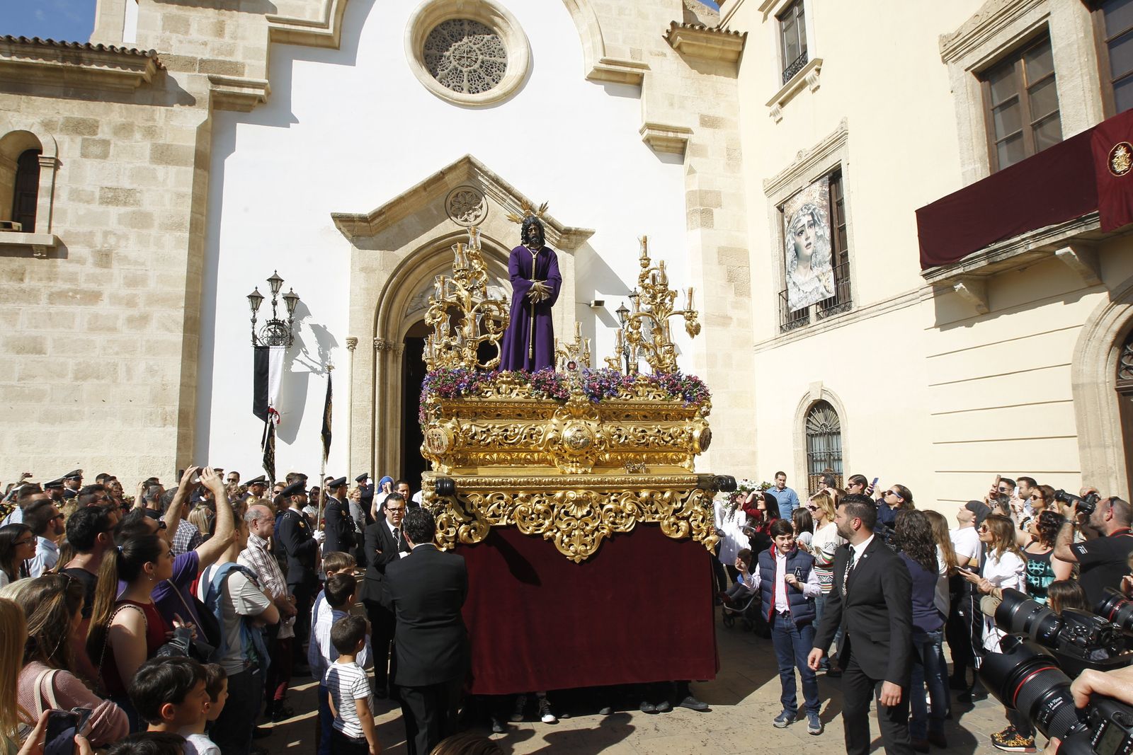 Procesión del Rosario del Mar  en la Iglesia de Santo Domingo