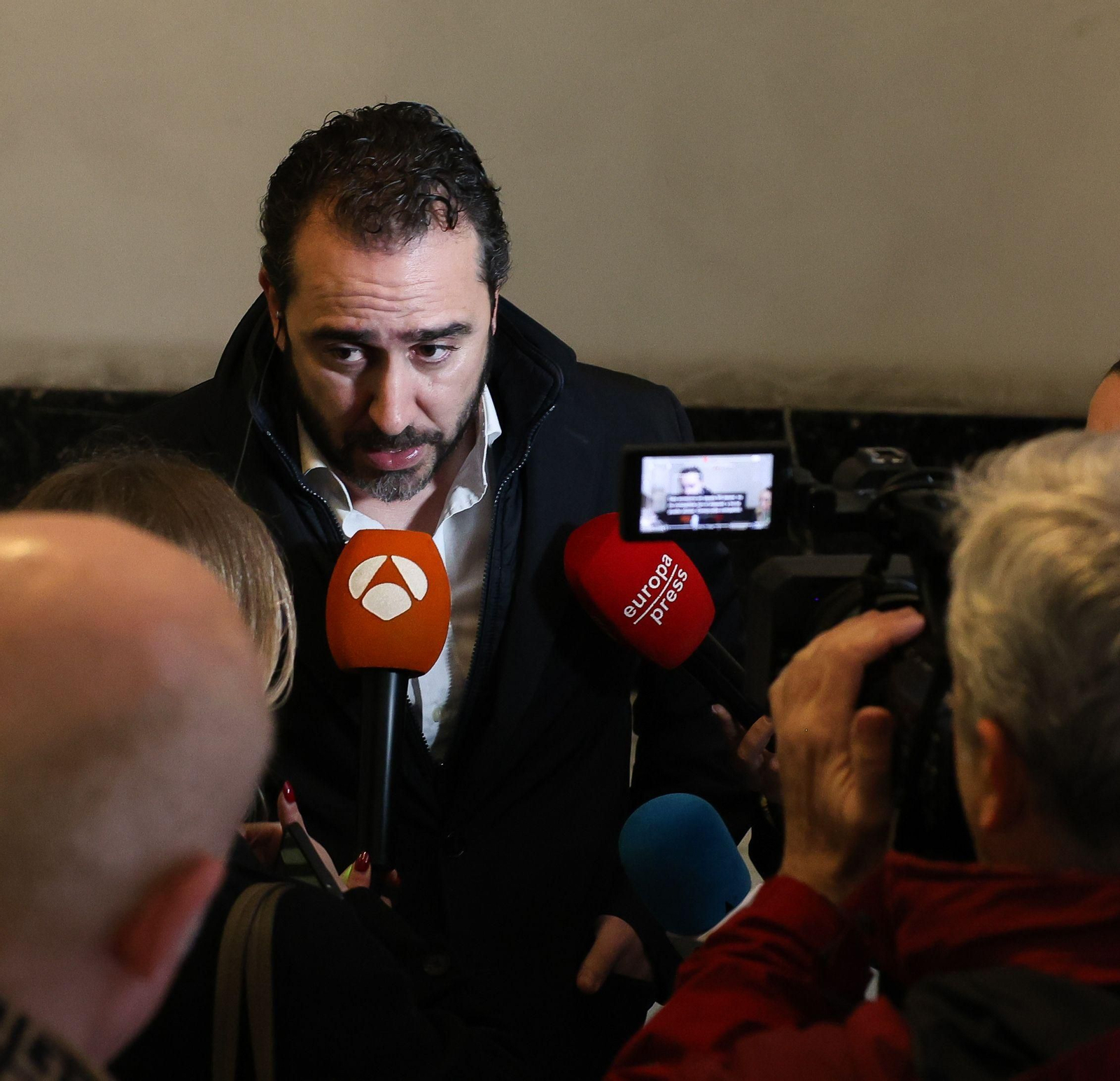 El juez Pedraz rechaza el ingreso en prisión de Aldama. El juez Pedraz rechaza el ingreso en prisión de Aldama.