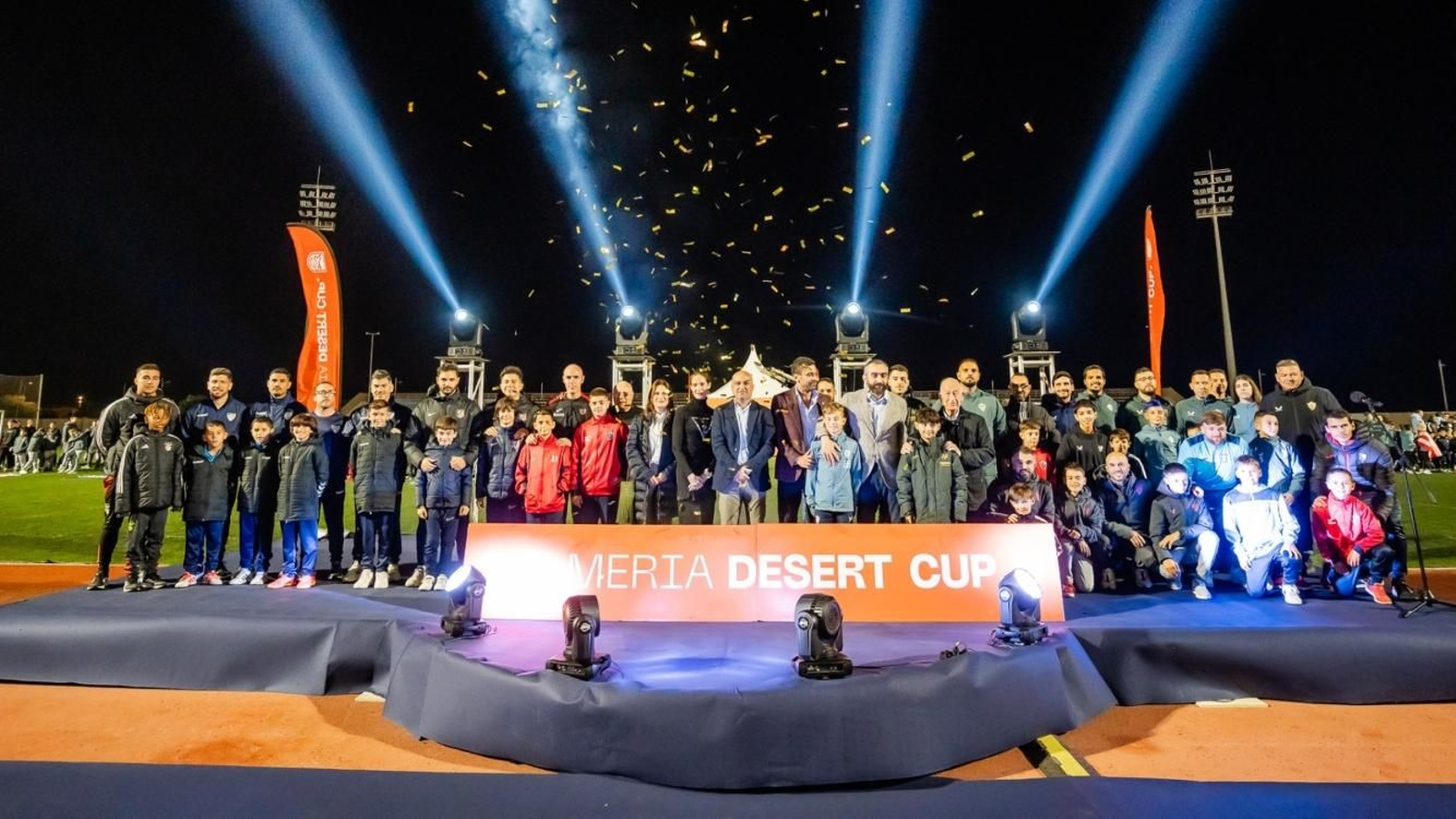 Inicio oficial de la Desert Cup, el torneo de fútbol base organizado por la UD Almería.