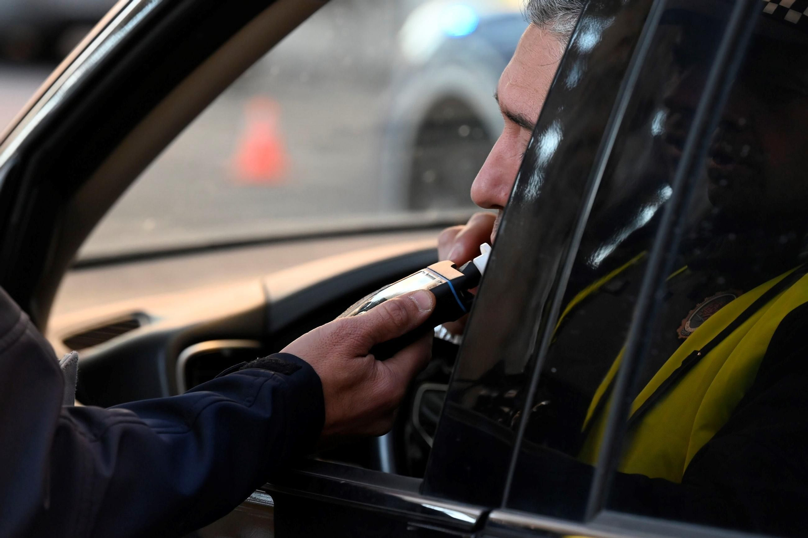 Los controles de alcoholemia en Córdoba por Navidad, en imágenes