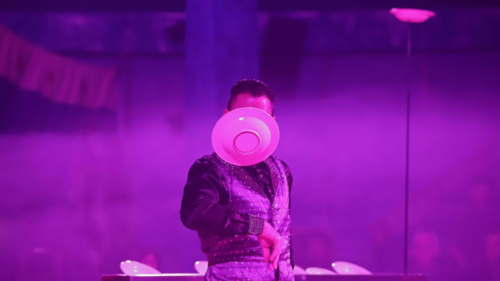 Imágenes de la gala solidaria para el circo Berlín.