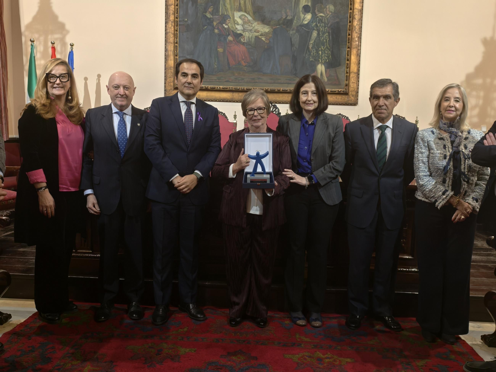 Entrega del premio de la Fundación Aequitas a Josefa Romera