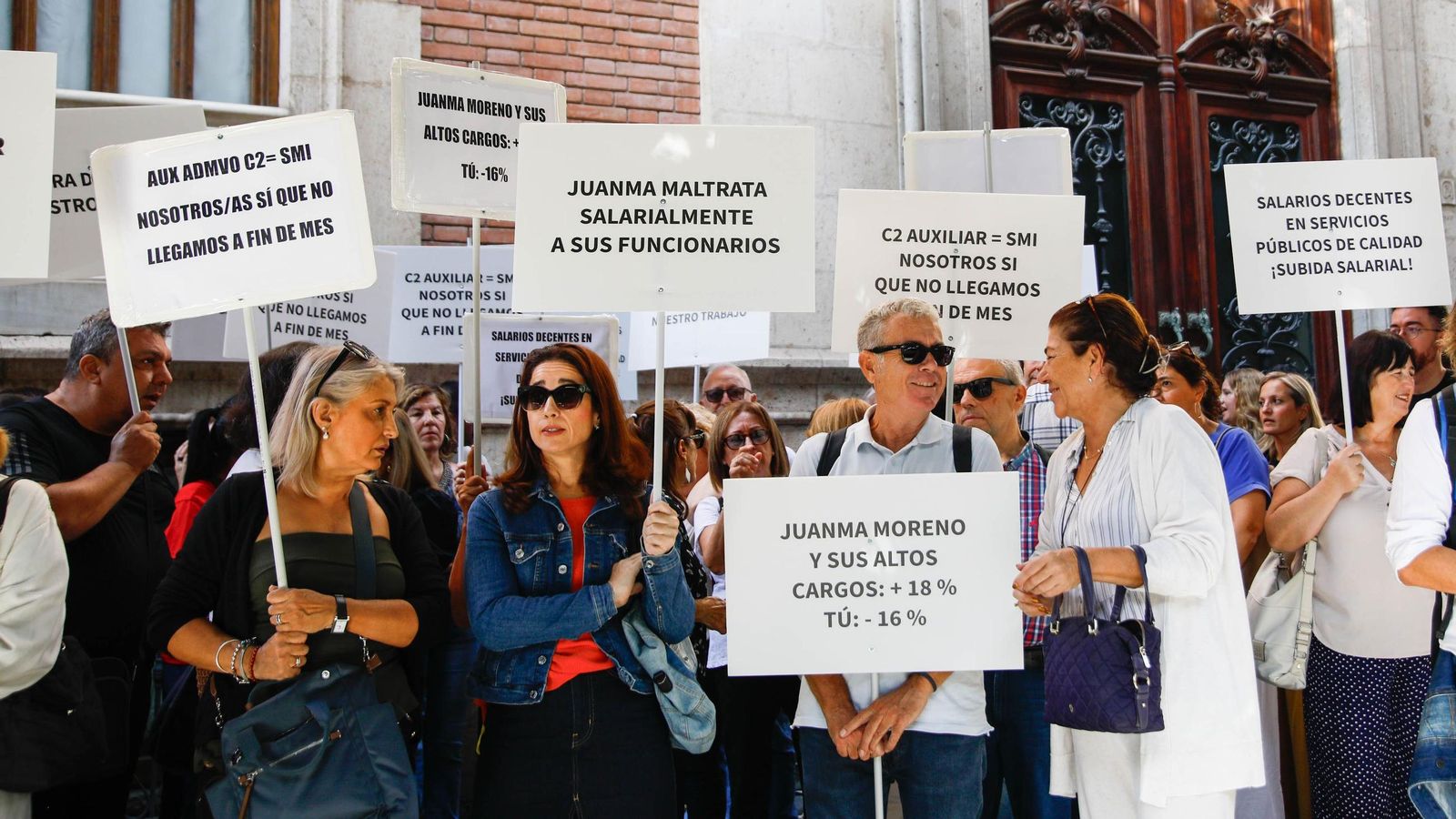 Reivindicación de las condiciones laborales de los funcionarios en la Delegación del Gobierno de la Junta.