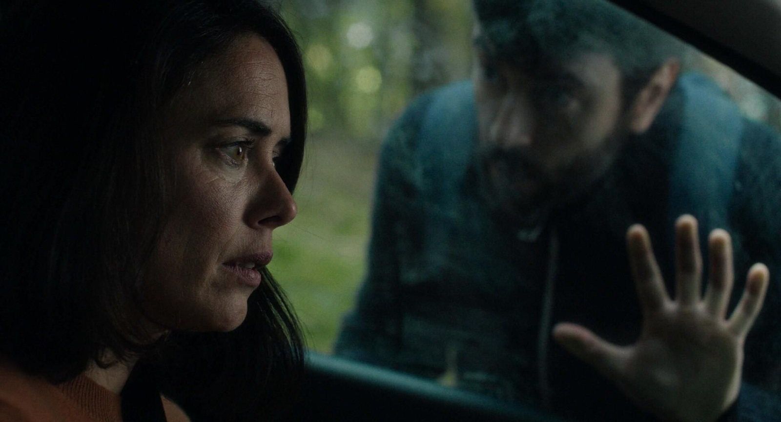 Patricia López Arnaiz y Javier Rey en una imagen del filme.