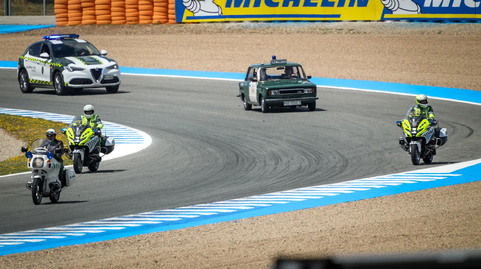 Imágenes del gran ambiente el domingo de carreras MotoGP en el Circuito de Jerez