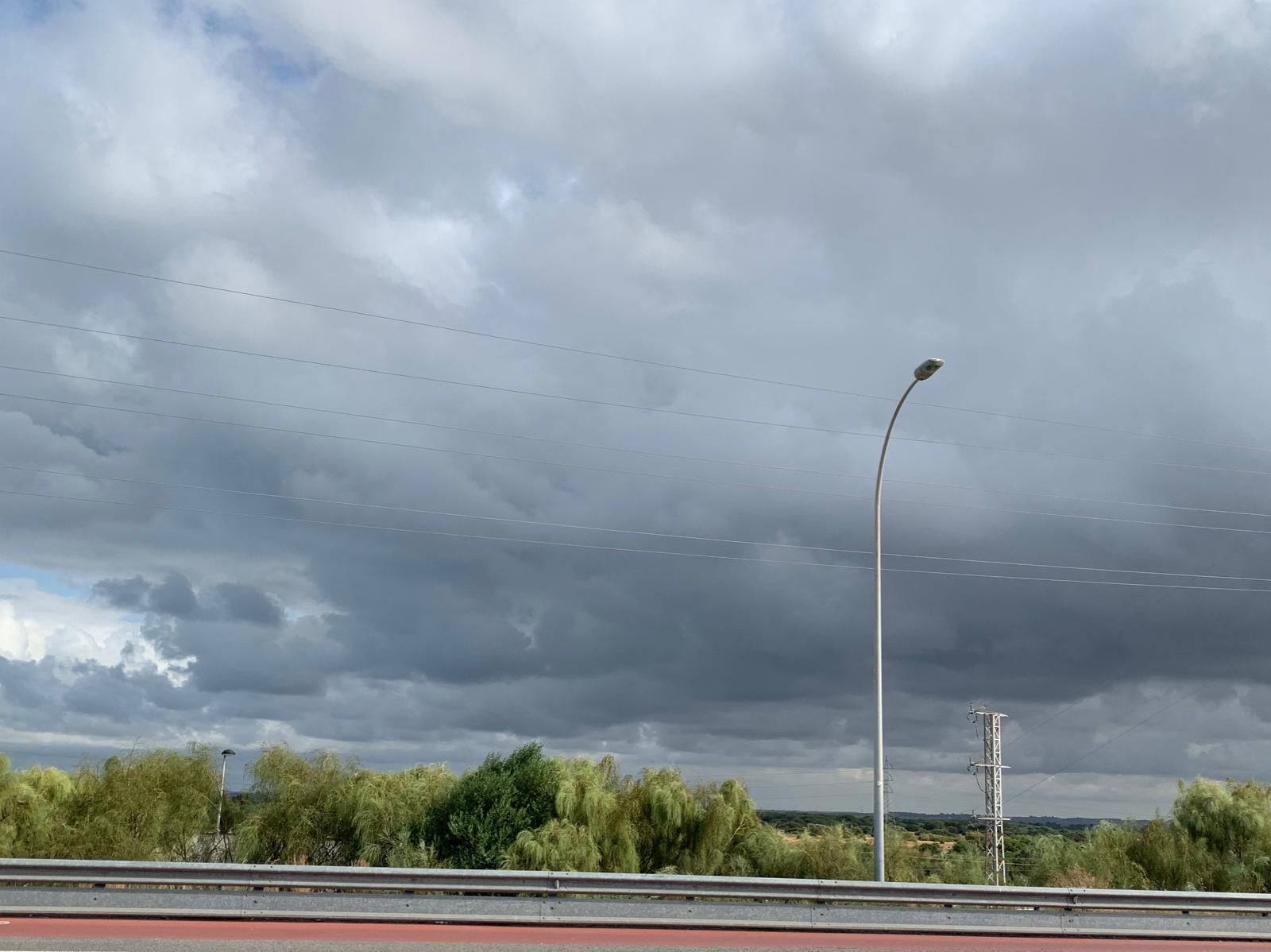 Nubosidad esta mañana en Puerto Real.
