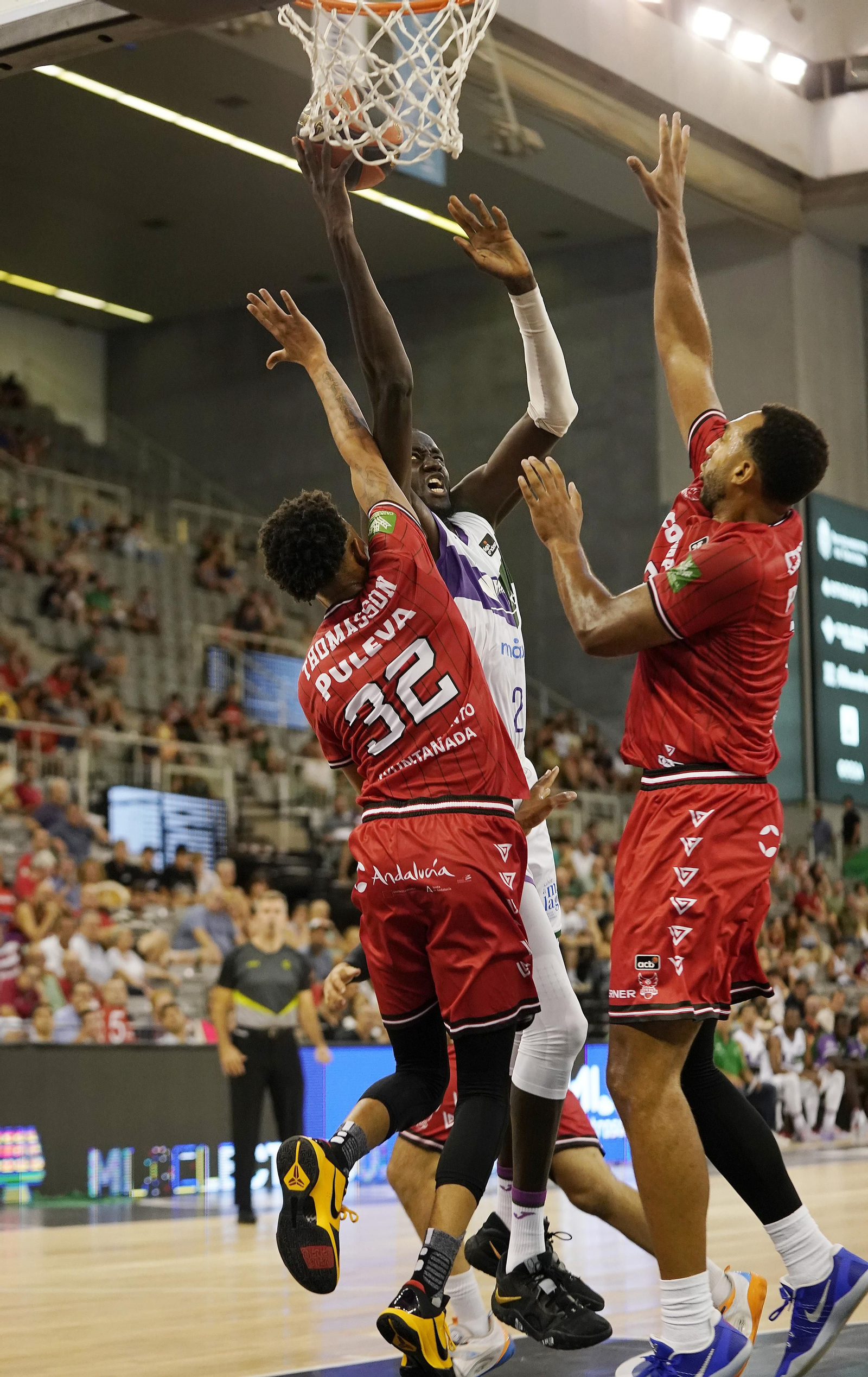 El Granada-Unicaja de la Copa Andalucía, en fotos