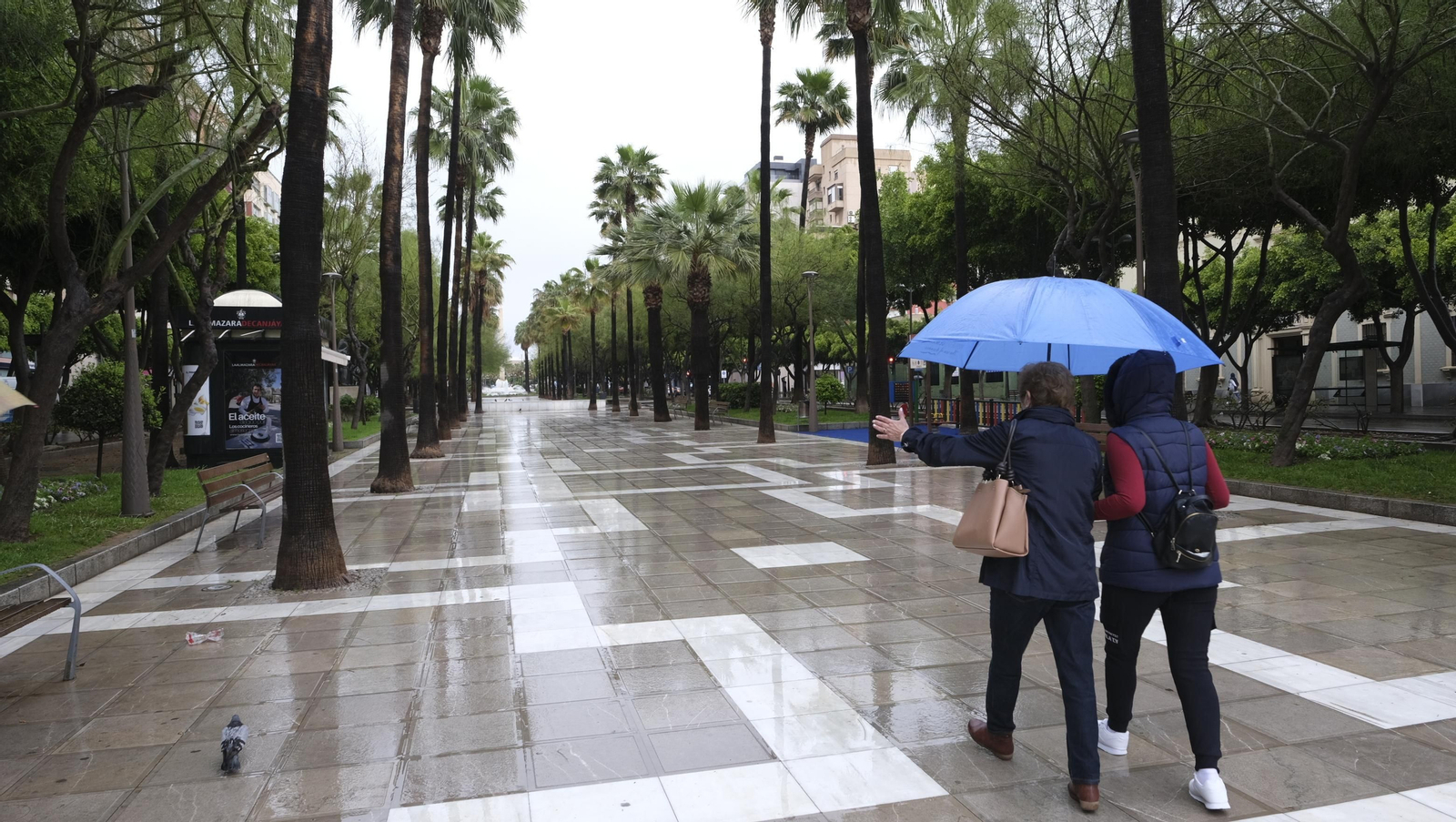 Imágenes de la lluvia en Almería.