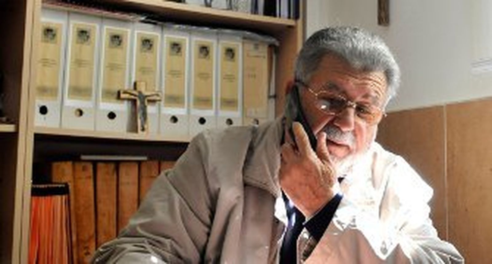 Emilio Calderón en su despacho. / Juan Carlos Vázquez