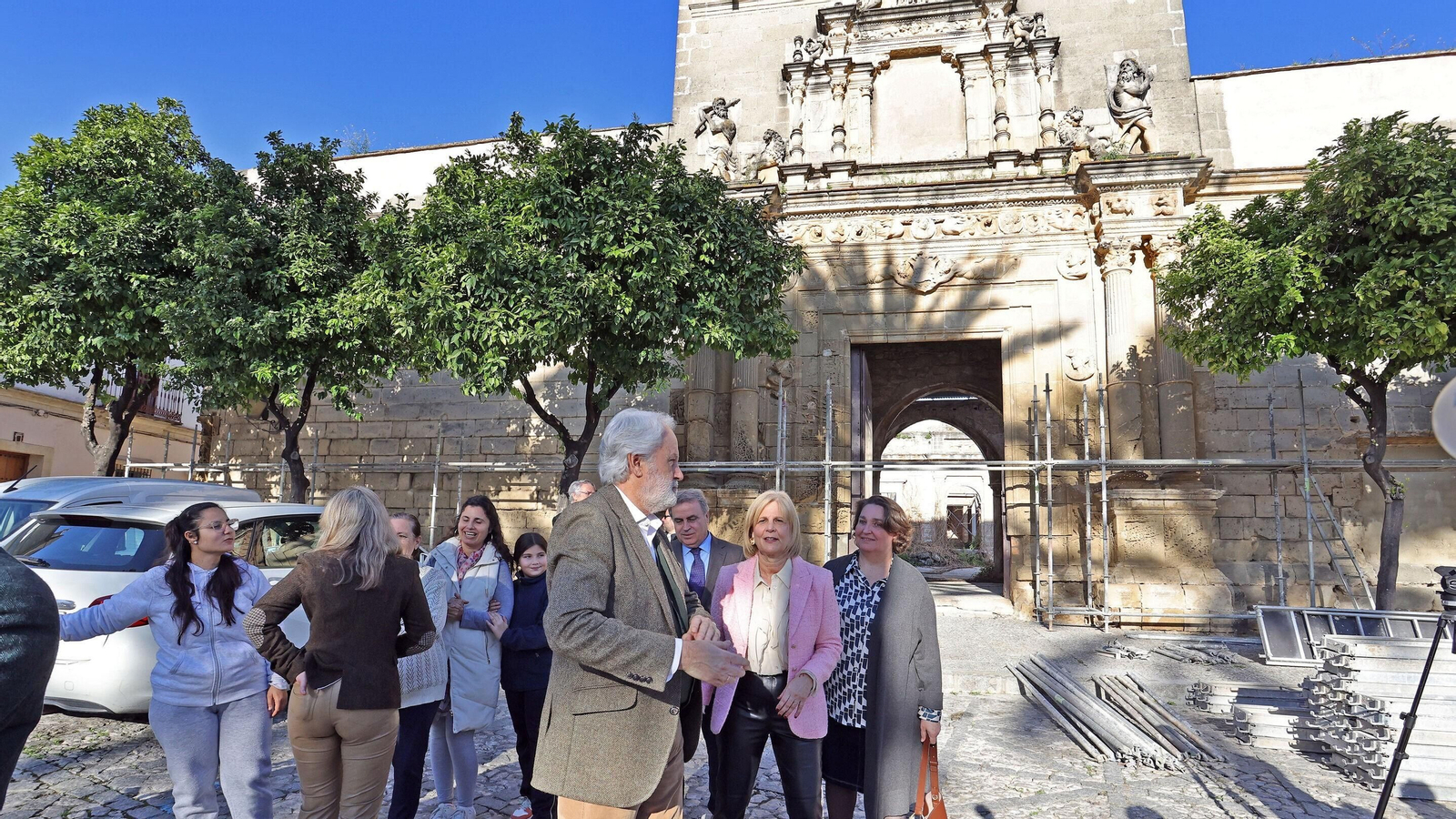 Primer día de la rehabilitación del Palacio Riquelme de Jerez