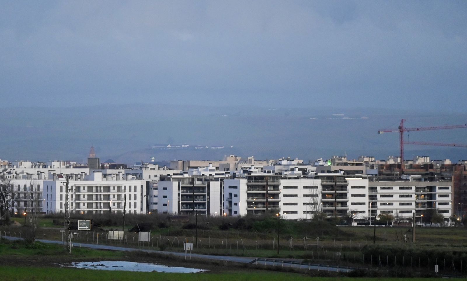 Un paseo por los edificios 'cebra' de los barrios nuevos de Córdoba
