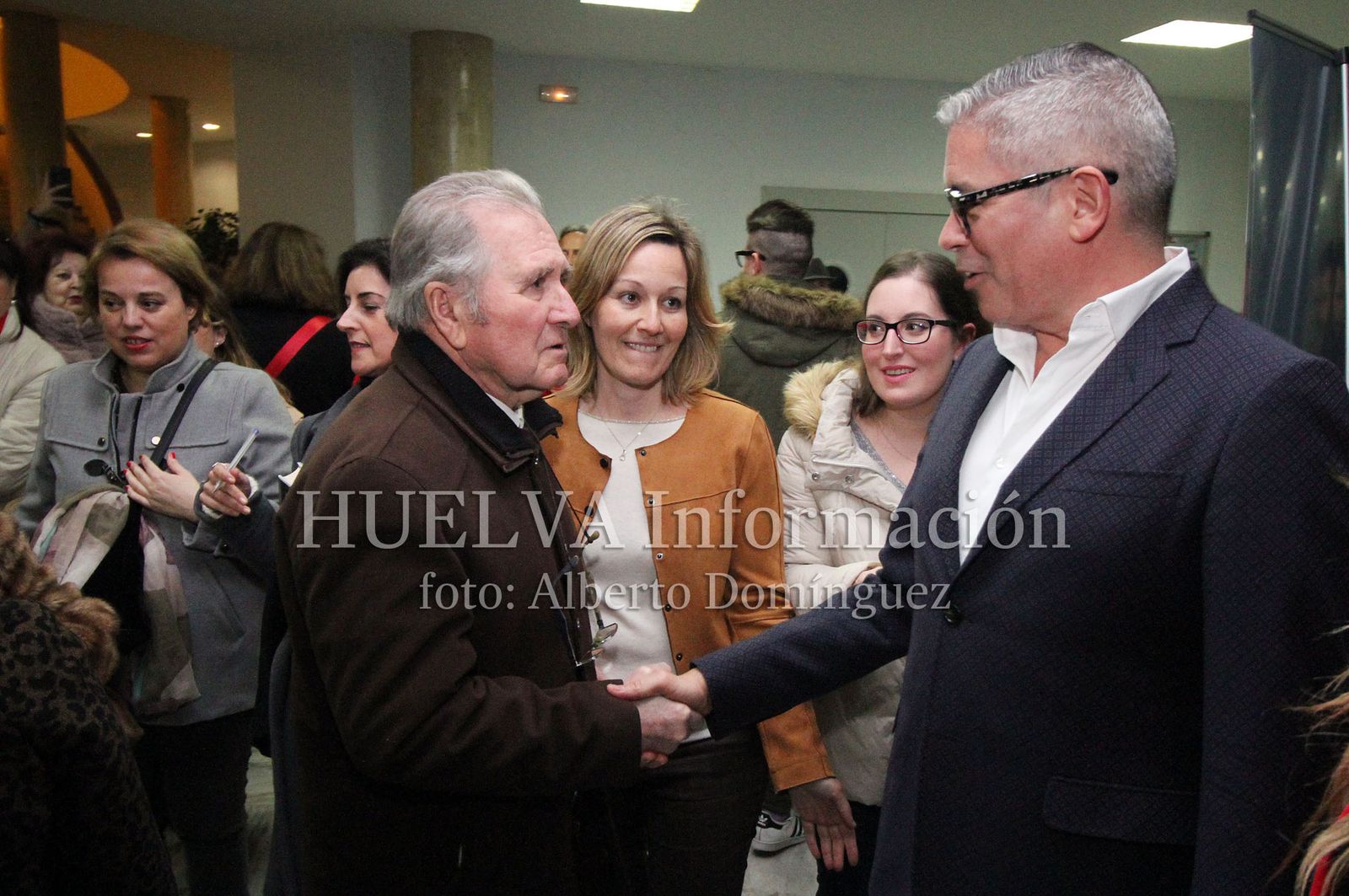 Boris Izaguirre presenta "Tiempo de Tormentas" en la Universidad de Huelva, en imágenes