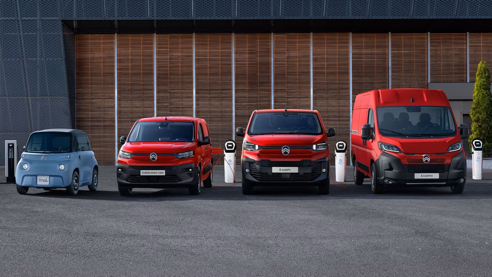 Toda la gama de opciones comerciales de Citroën está ya electrificada, lo que la convierte en una alternativa logística para la última milla.