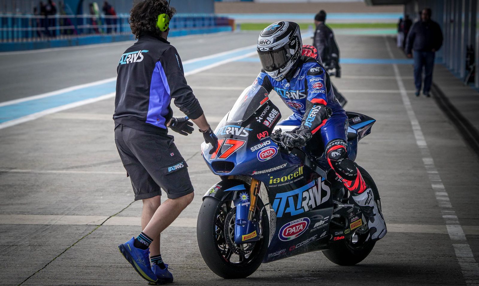 Imágenes de los Test de entrenamiento de Moto2 y Moto3 en el Circuito de Jerez