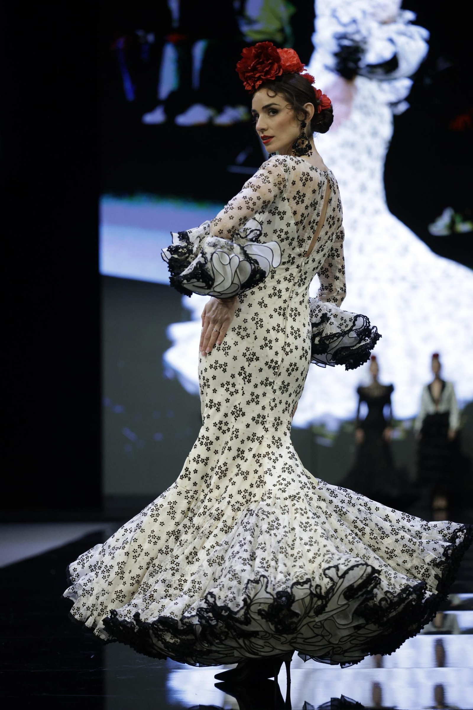 Desfile de Sara de Benítez en SIMOF 2025, todas las fotos