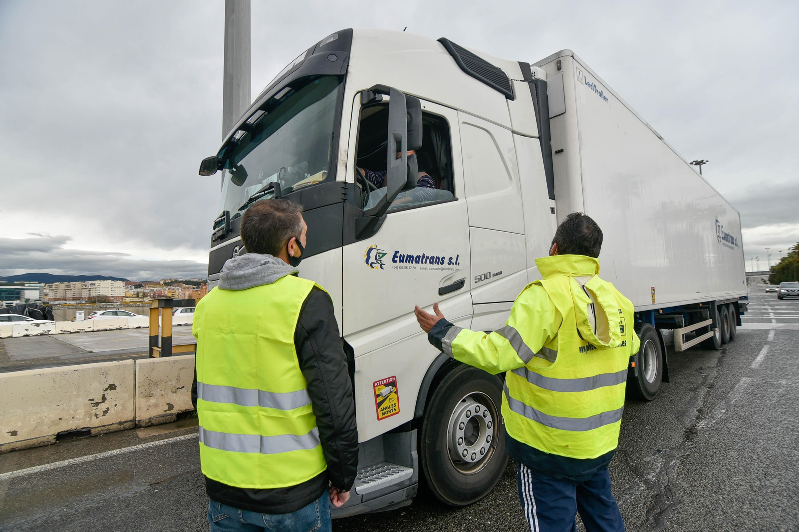 Un piquete en el Puerto de Algeciras durante las movilizaciones de los camioneros de marzo.