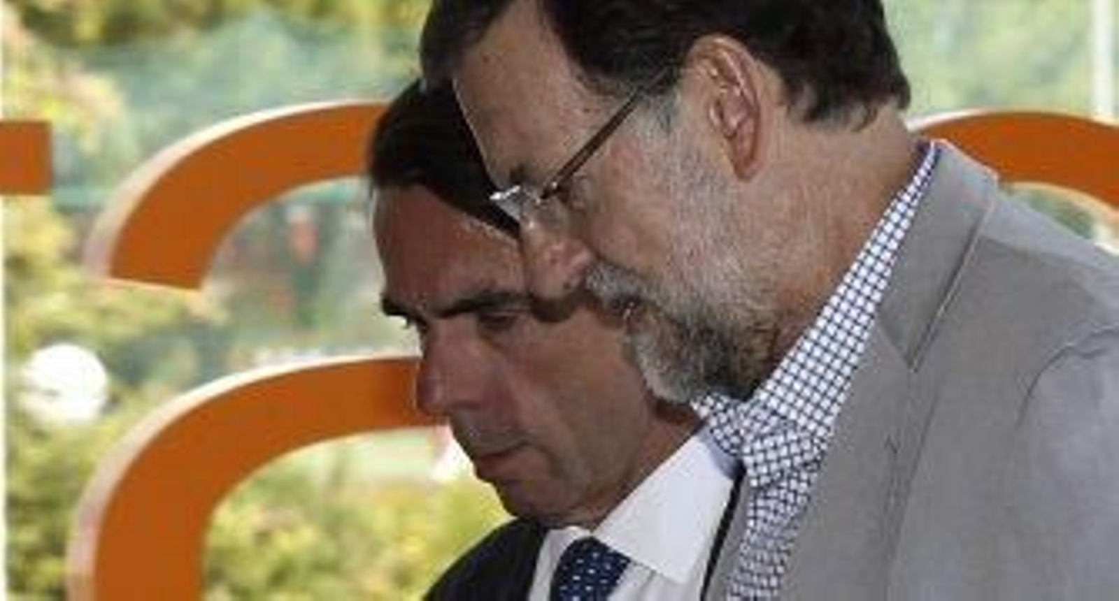 Rajoy espera del sucesor de Rubalcaba "una posición similar" sobre Cataluña