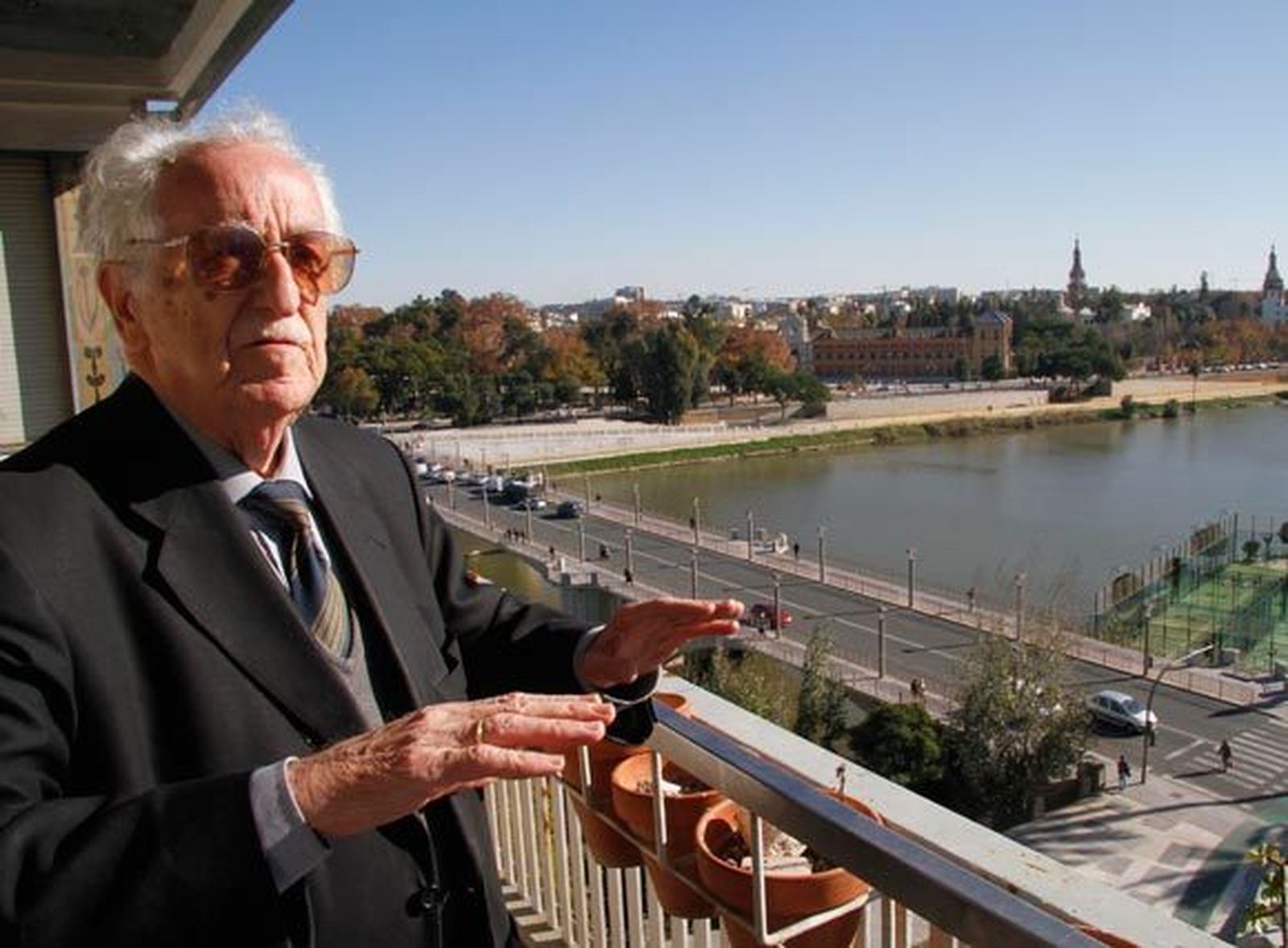 "El Guggenheim es aportación, pero no es arquitectura"