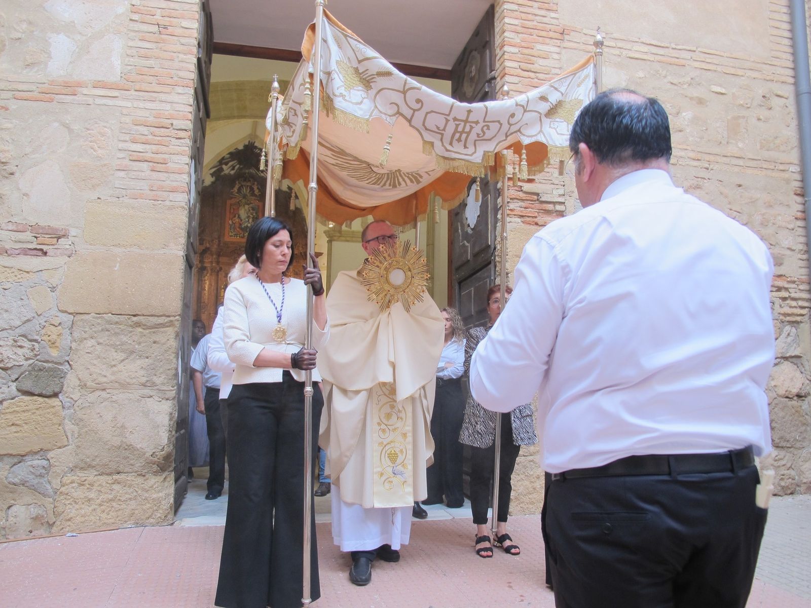 La procesión del Corpus Christi de Vera, en imágenes