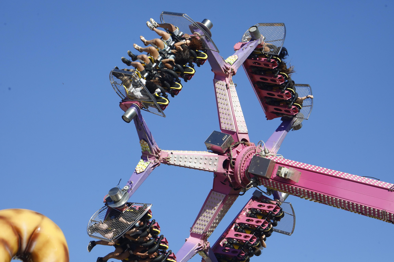Feria de Córdoba: El día de los niños en El Arenal, en imágenes